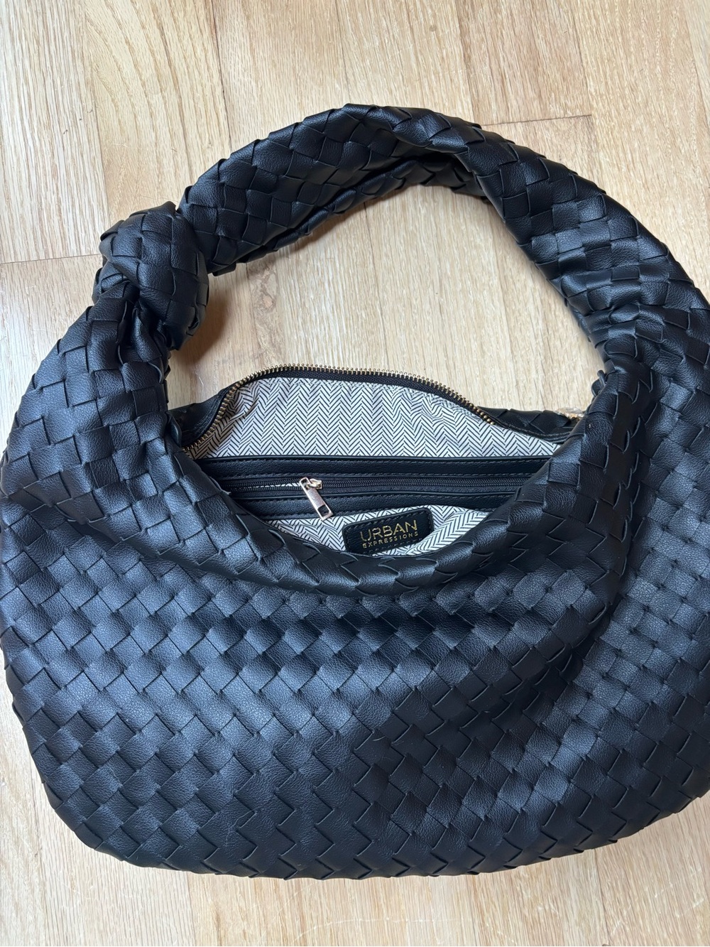 Urban Expressions Vanessa Woven Hobo Bag in black